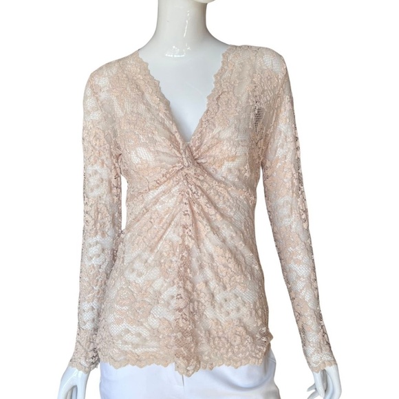 Boston Proper Completely Sheer Cream Lace Twist Front Top Size Medium - Picture 4 of 7